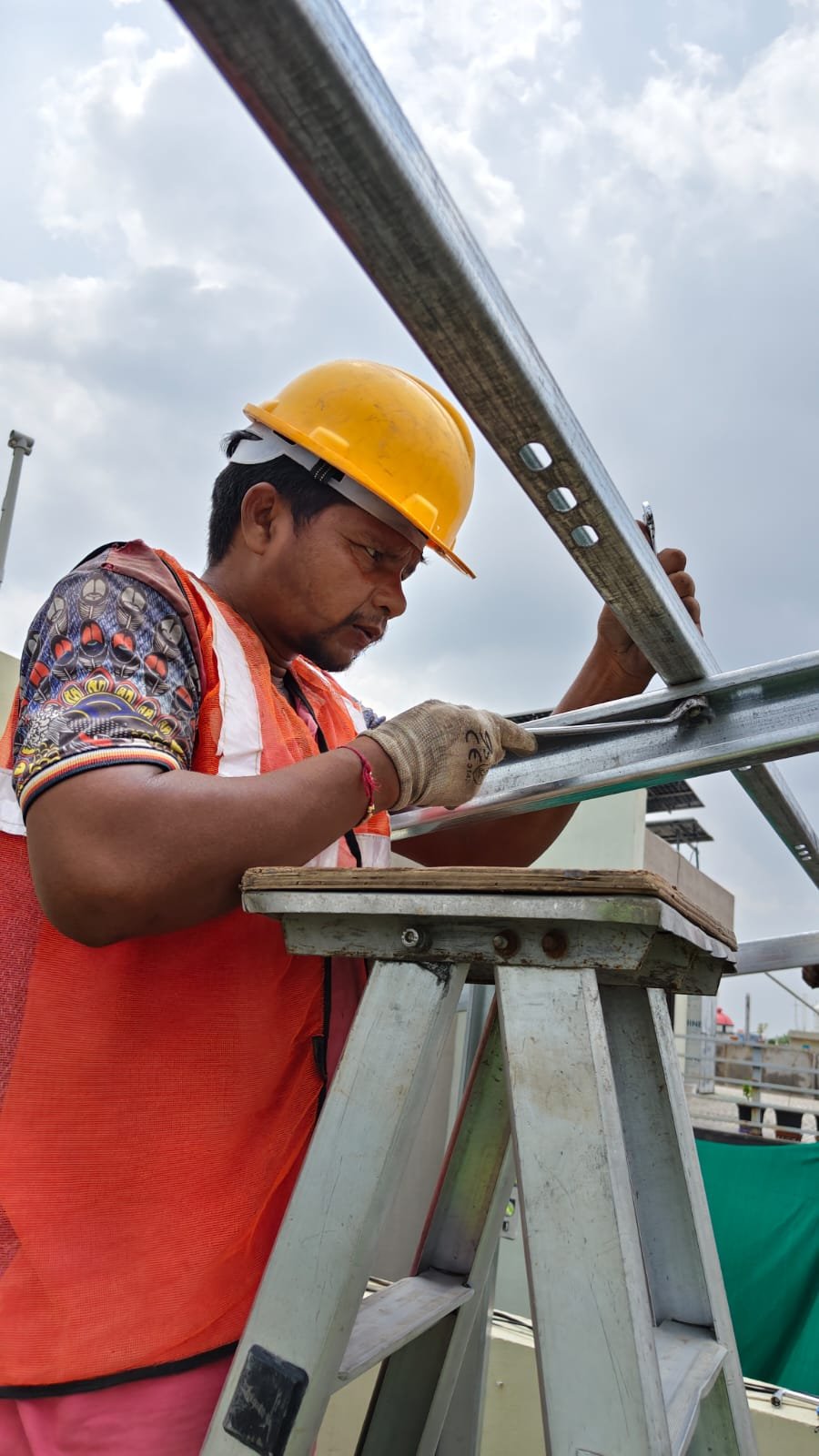 Shree Krishna Associate Rooftop Solar Plant Installation in Raipur Chhattisgarh - Field Photo 32