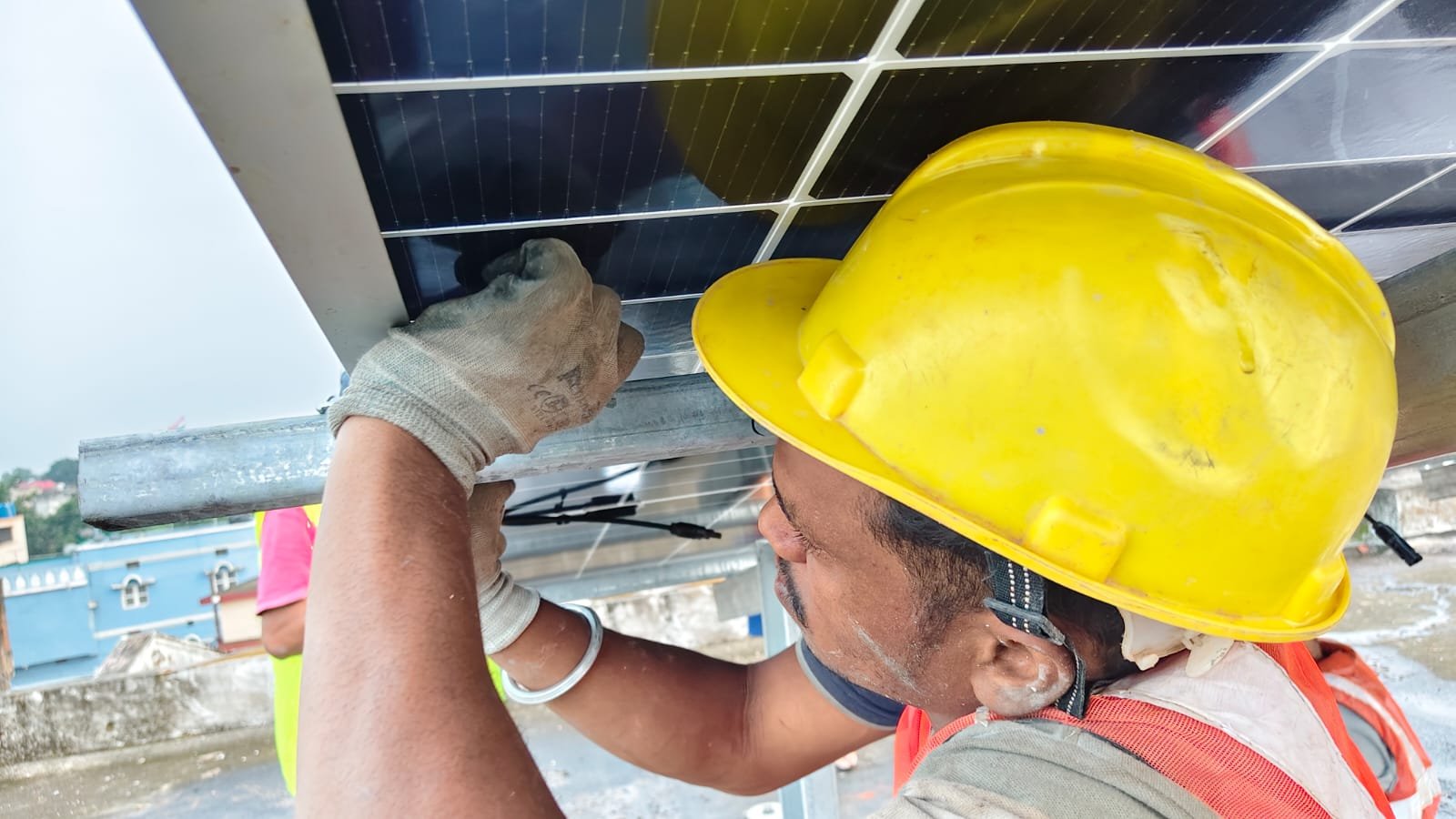 Shree Krishna Associate Rooftop Solar Plant Installation in Raipur Chhattisgarh - Field Photo 39